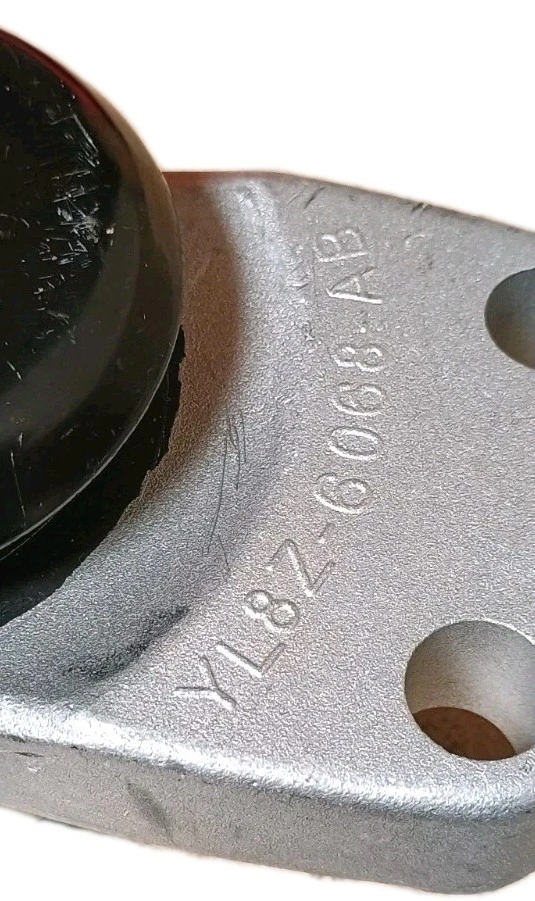 Soporte Motor Trasero Ford Escape 01-03 Mazda Tribute 08-11 V6 3,0 L Automático OEM Foto 2 de 4