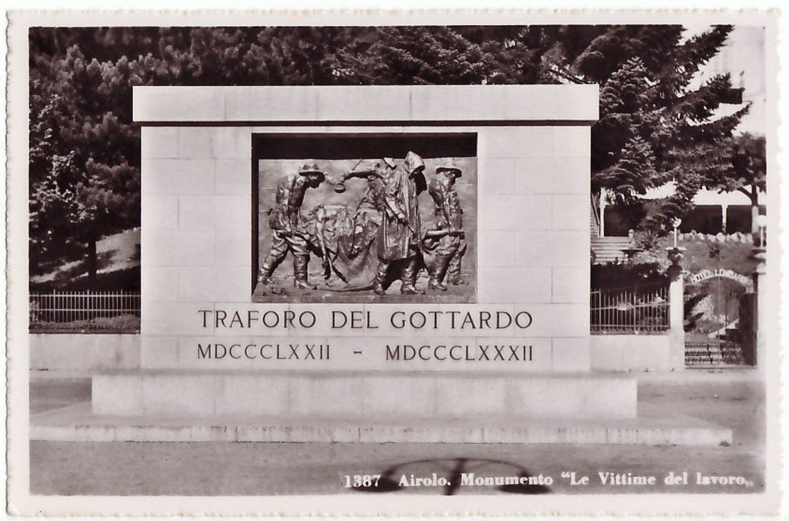 AIROLO - SVIZZERA - MONUMENTO "LE VITTIME DEL LAVORO" -