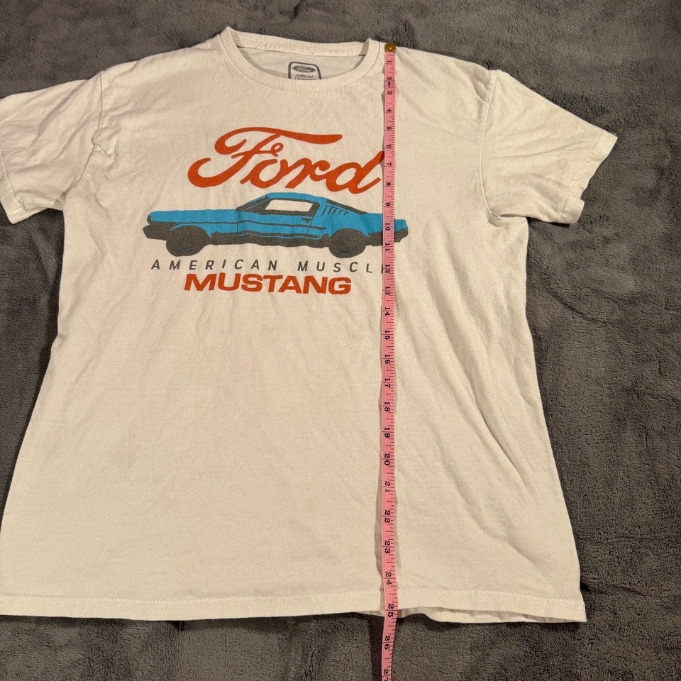 Ford Mustang American Muscle Graphic Tee White Men's Size Medium | eBay