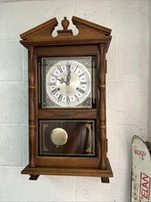 Hamilton 31 Day Wall Hanging Clock Key Winding Works  Well W/ Key