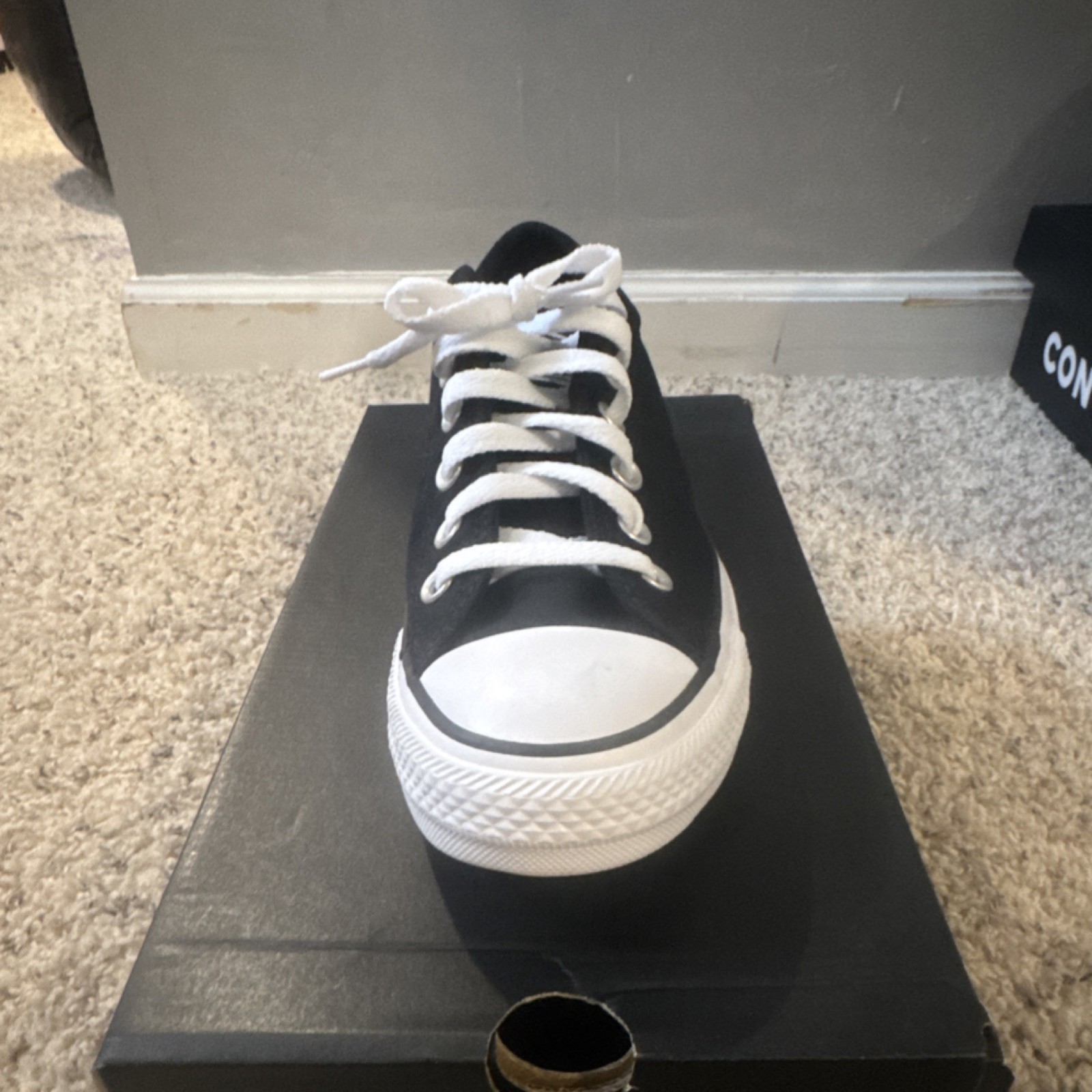 Converse Chuck Taylor Madison Low Sneaker Black White - Women’s 8.5 thumbnail 4