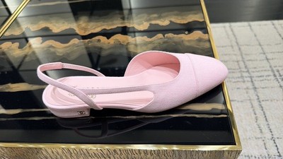 New CHANEL 26S Light Pink Denim Slingback Flats Aso Celebrity 8.5