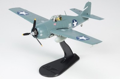HA8910 Hobby Master F4F-4 Wildcat 1/48 Model White 19 USN VF-10