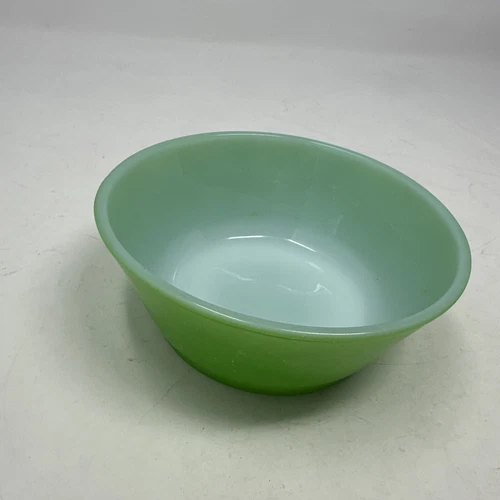 Anchor Hocking Vintage Fire King Small 4 7/8” Green Cereal Bowl Oven-Proof USA