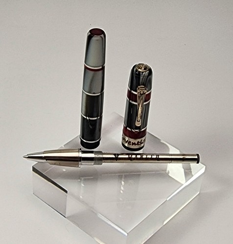 Marlen Seventies Grey & Silver Italian Resin Rollerball Pen (No Box/Papers) - Picture 21 of 23
