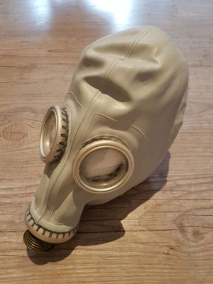 NEU RUSS. NVA GASMASKE GRAU OHNE FILTER LATEX GUMMI MASKE GUMMIMASKE