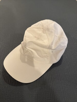Lululemon Run Stretch Adjustable Hat - OS Beige Running Cap  display picture 2