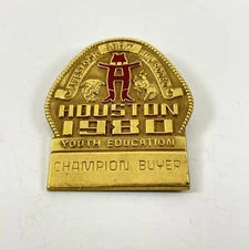 HLSR Pin Houston Livestock Show And Rodeo 1980 Champion Buyer Youth Education
