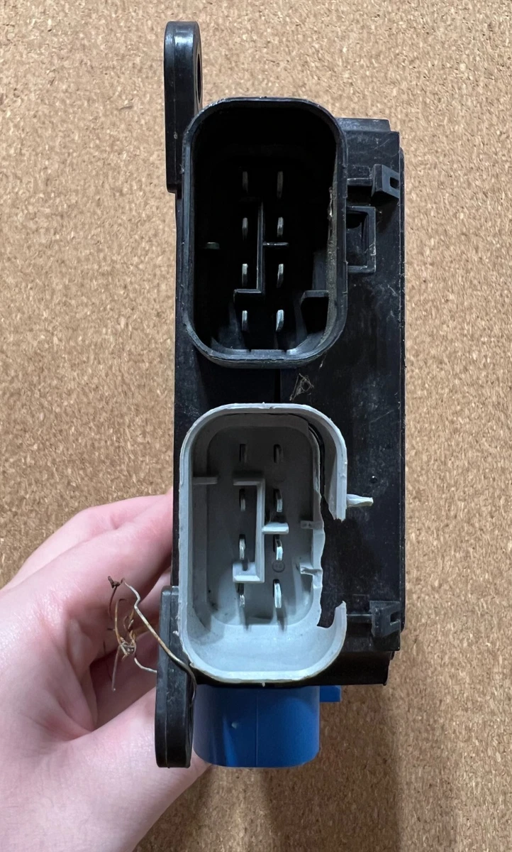 Veritecoeur ヴェリテクール リネンチェックノーボタンコート