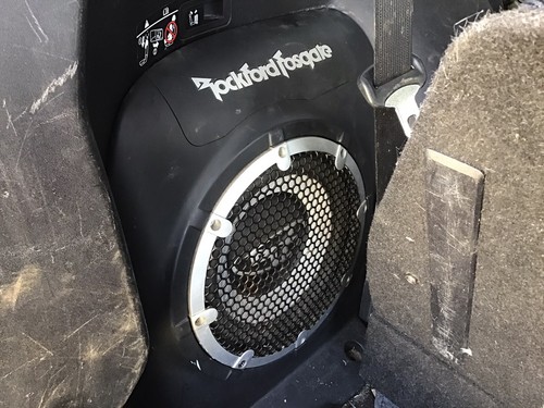 Rockford fosgate outlander xl