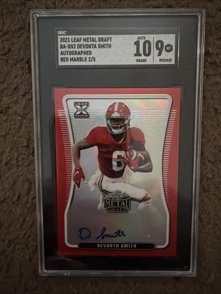 2012 Leaf Metal Draft Devonta Smith Auto Red Marble 2/5 SGC Auto 10 Grade 9 - Image 4 of 4