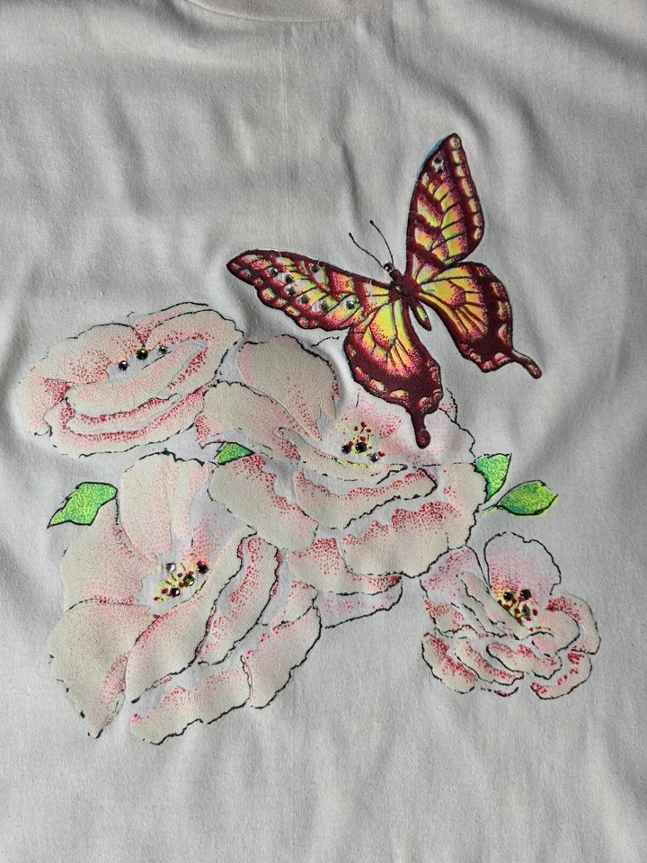 Vintage 80s/90s Hanes USA Floral Butterfly Graphic T-Shirt Size L - Image 3 of 4
