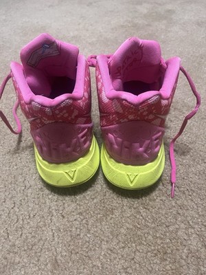 kyrie spongebob shoes size 4