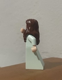 LEGO Carina Smyth Minifigure - 71042 Caribbean Pirates  Silent Mary