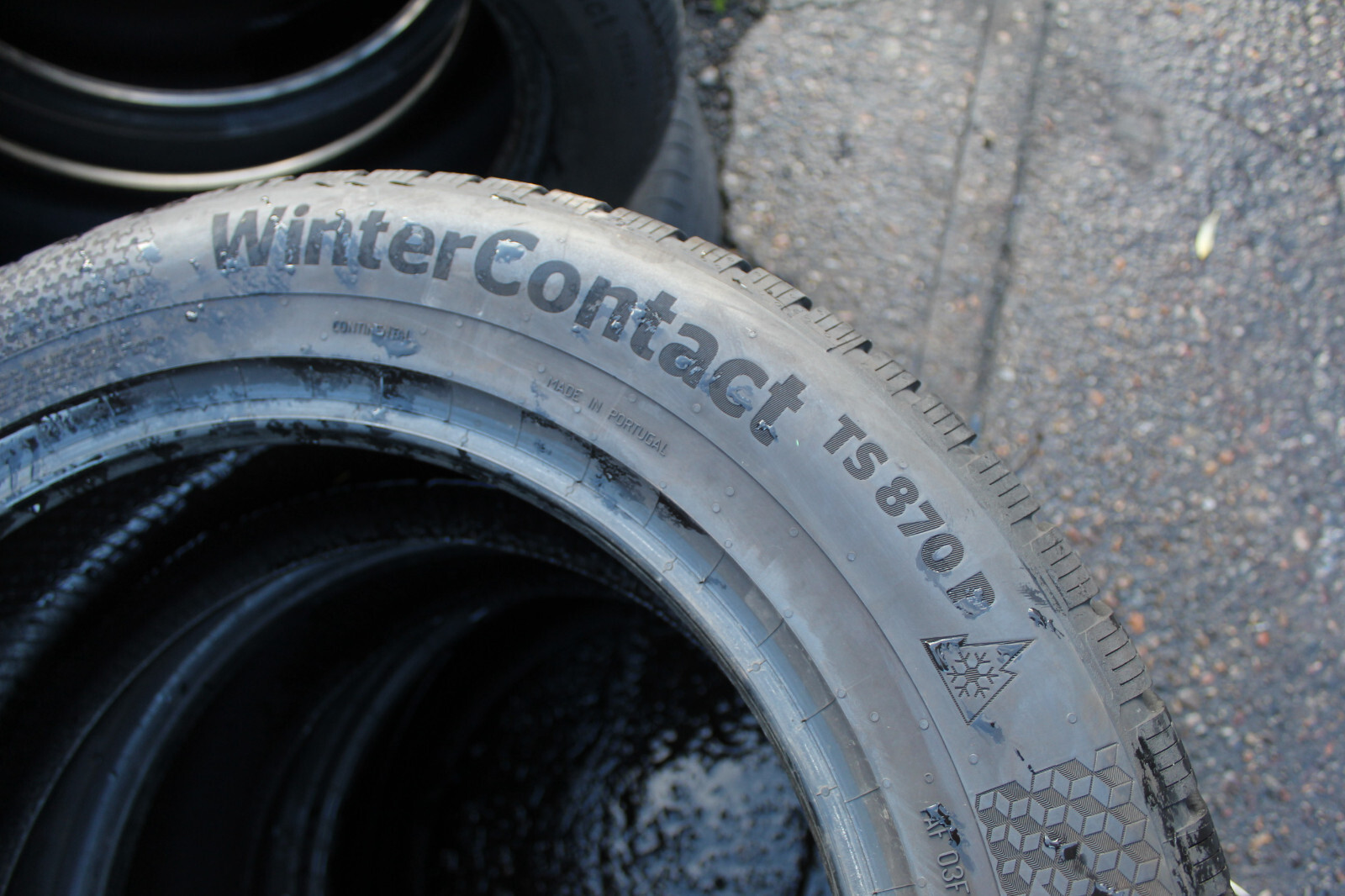 255 55 19 Continental, Winter XL, M+S, 111V, x2 A Pair 7.5mm (F1_tyres) FO L2998