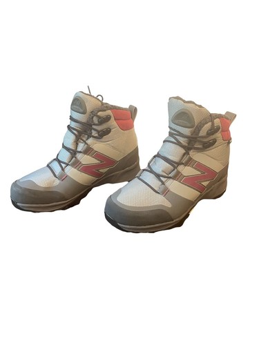 New Balance Womens Gray Winter Hiking 