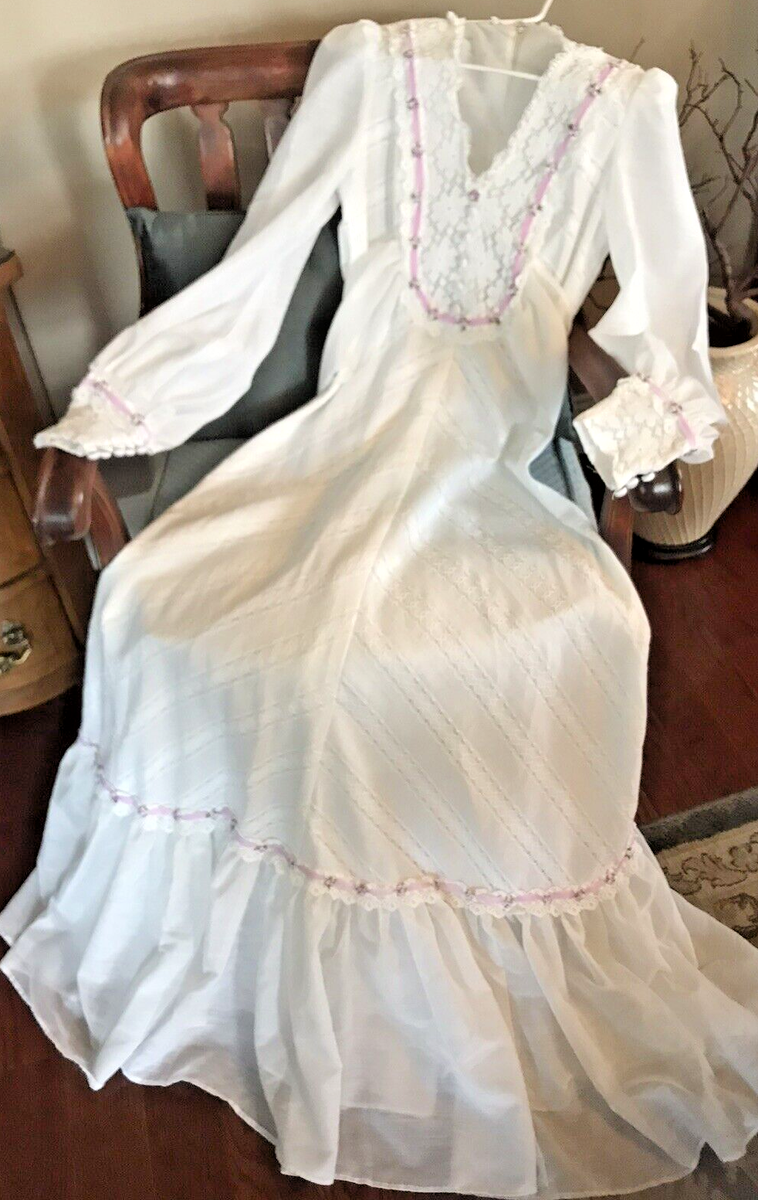 Jody T of California Vintage Long White Prairie Dress LS