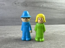 VINTAGE 1984 DURHAM FARMER MOM & DAD FIGURES GUC
