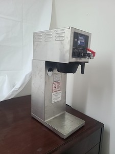 Bloomfield 8773 Coffee Brewer Automatic And Pour Over