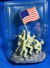 BMC Iwo Jima flag raising US Marines toy soldiers MOC