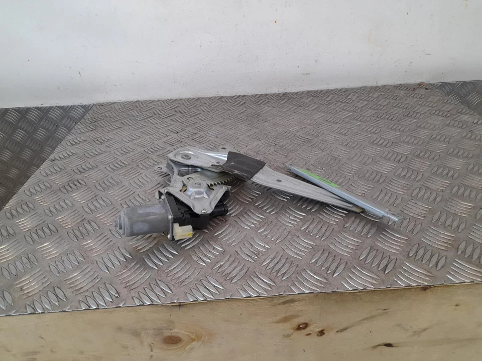 Nissan Note Right Driver Rear Window Regulator Mechanism 2013-2017 827003VV0A — 第 2/4 张图片