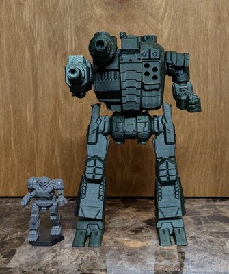 Mech Figurine - Starslayer; 7'' Size, Articulated