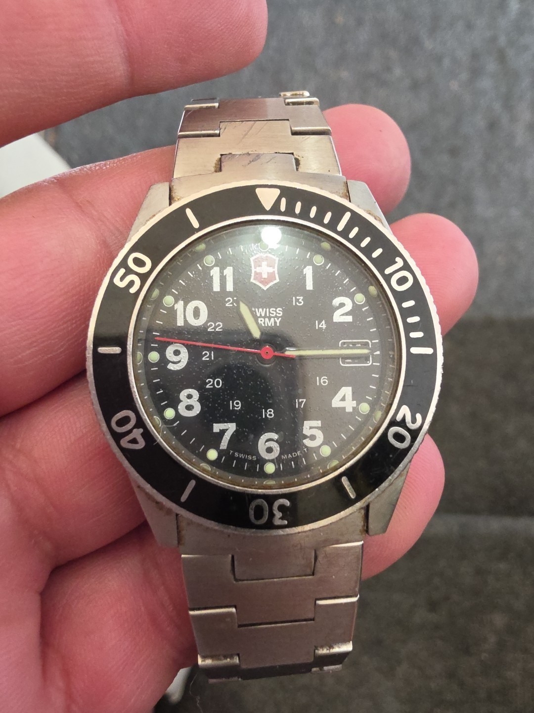 Victorinox Swiss Army Lancer 100 Men's Watch Black Dial FOR PARTS or REPAIR