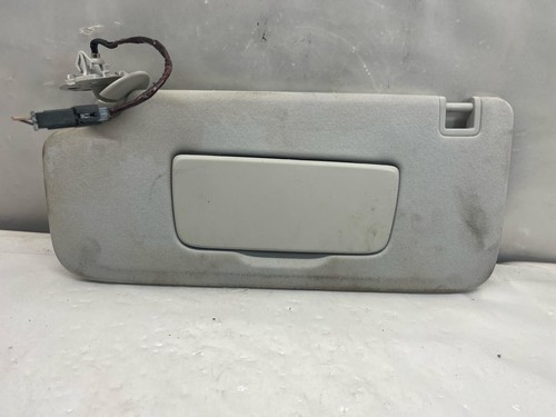 Sun Visor CHEVY TRAVERSE Left 18 19 20 21 - Picture 2 of 4