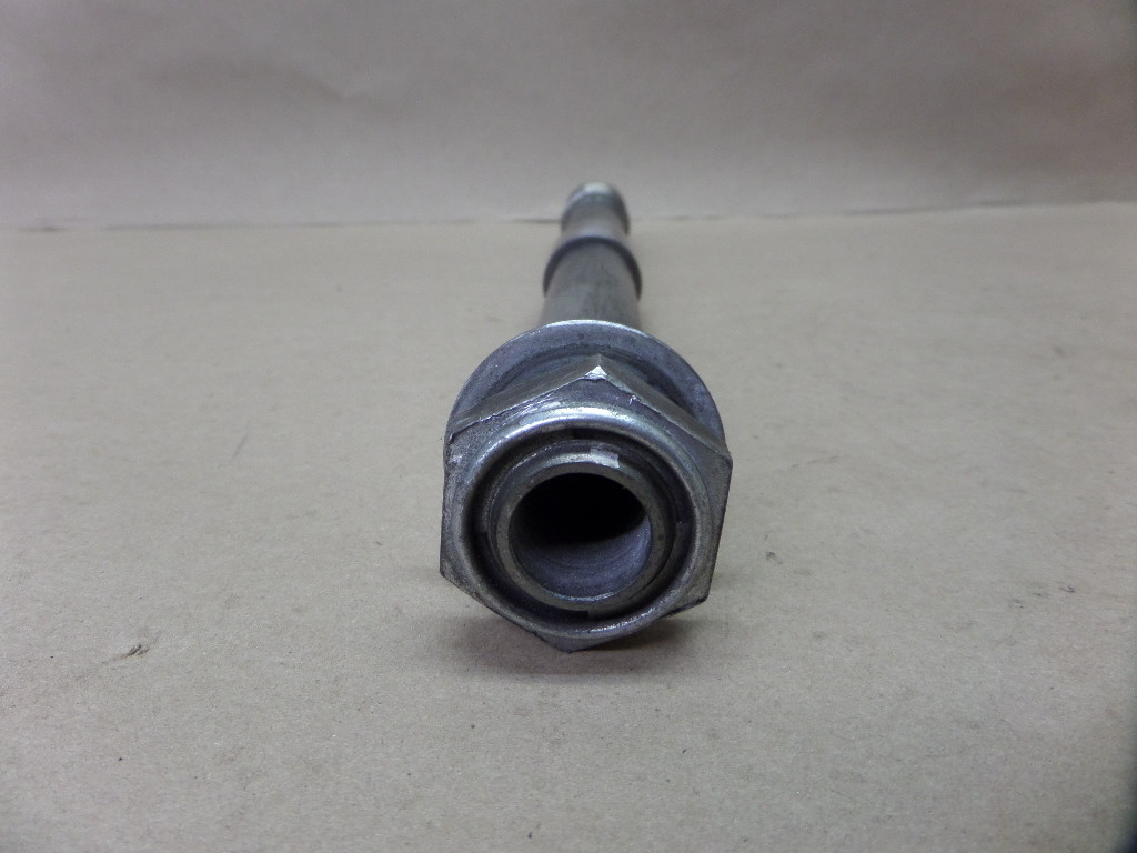 2006 SUZUKI HAYABUSA GSXR 1300 SWING ARM PIVOT BOLT | eBay