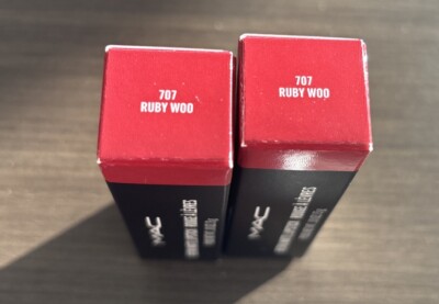MAC Dual #Ruby woo Retro matte Lipstick -0.10oz (NIB)