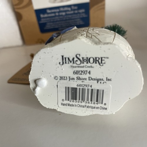 JIM SHORE SNOWMAN HOLDING TREE ORNAMENT NIB 6012974 Heartwood Creek 2023 - Picture 10 of 10
