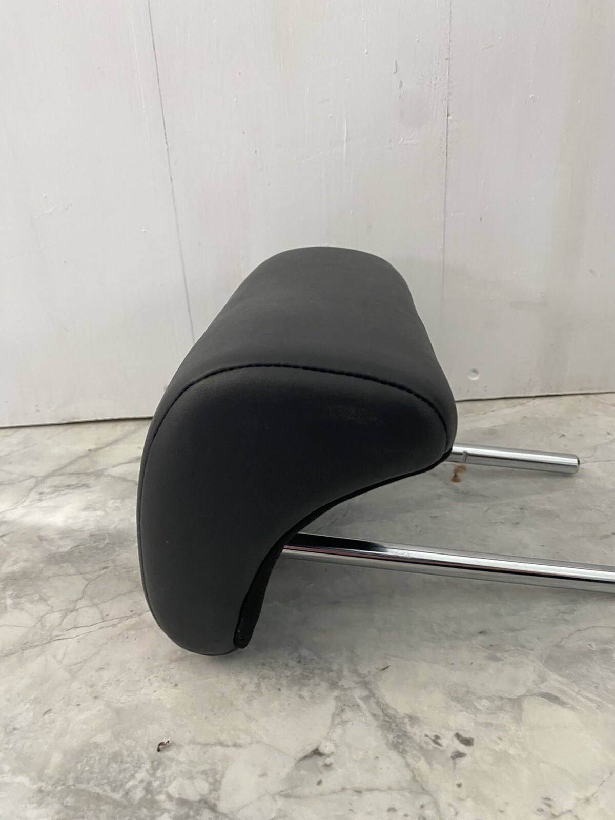 11 12 13 14 Toyota FJ Cruiser Rear Headrest Black Leather Center 2nd