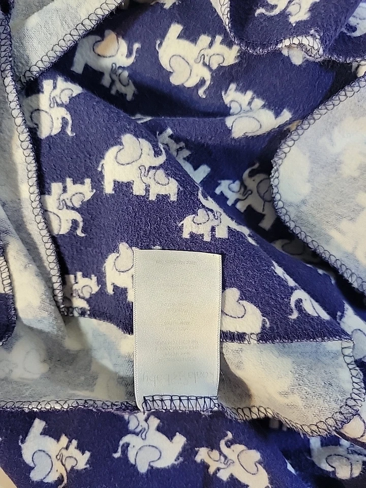 考拉和婴儿大象印花超毛绒婴儿毯 — 第 2/3 张图片