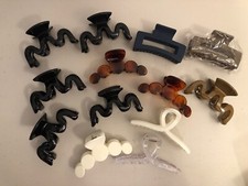 Set of 13 Hair Clips Plastic
