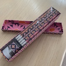 Vera Bradley LOVES ME PENCILS  Sharpener BOX SET  RARE  Retired
