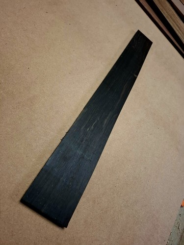 Lockiges afrikanisches Ebenholz Griffbrett 1203