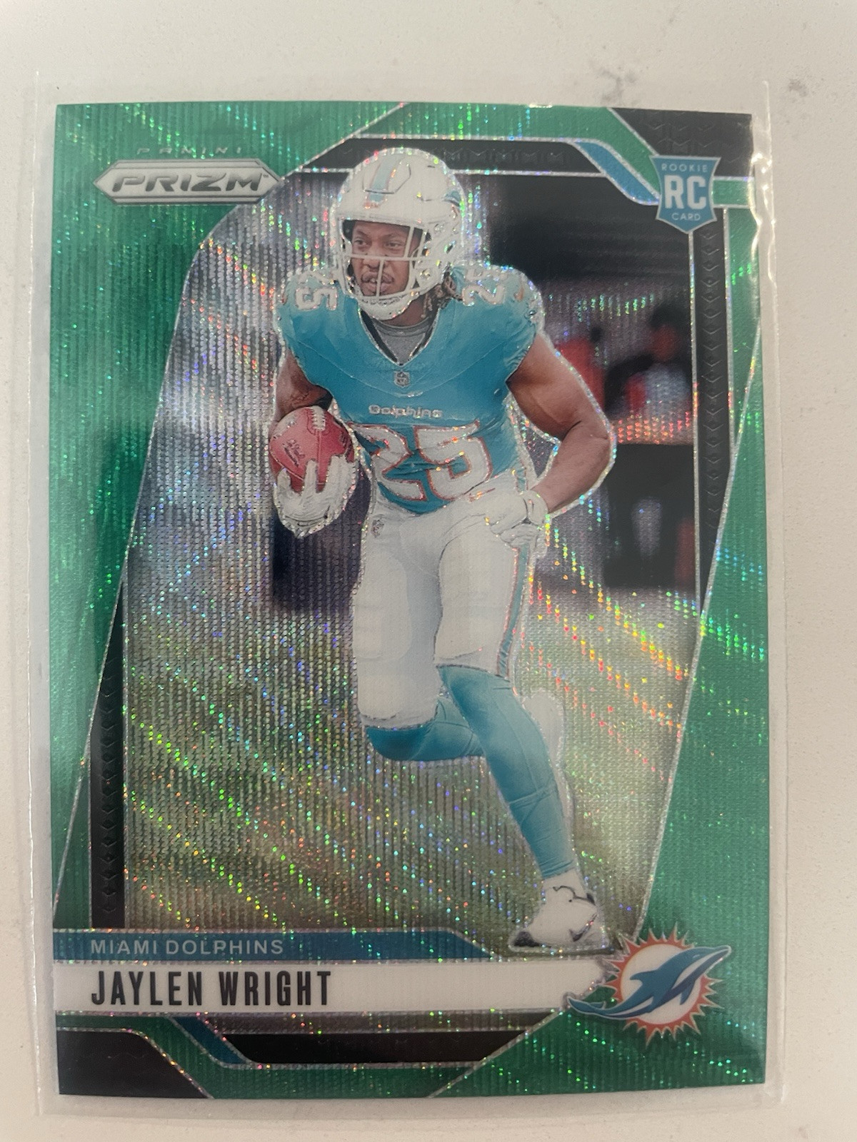 2024 Panini Prizm NFL Jaylen Wright #348 Green Wave Prizm Rookie RC Dolphins
