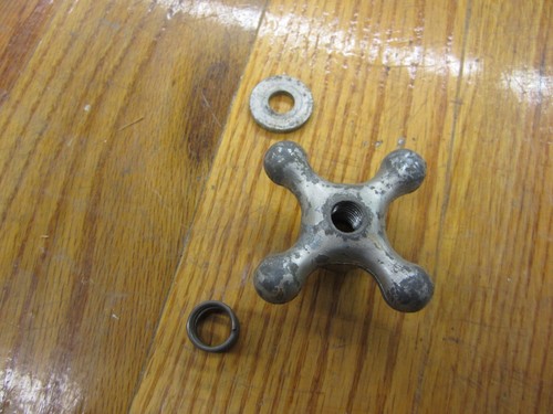 VINTAGE DELTA MILWAUKEE 14" BAND SAW Knob