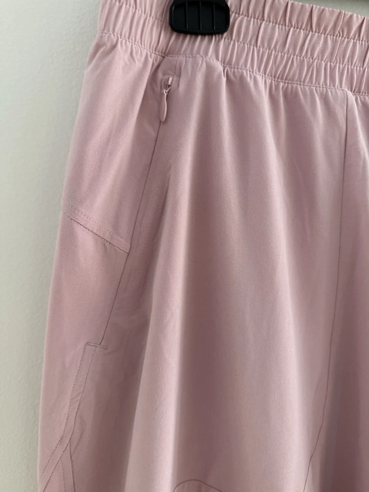 Pantalón LULULEMON Swift tiro medio forrado pierna ancha nuevo sin etiquetas, rosa, talla 10 Foto 3 de 4