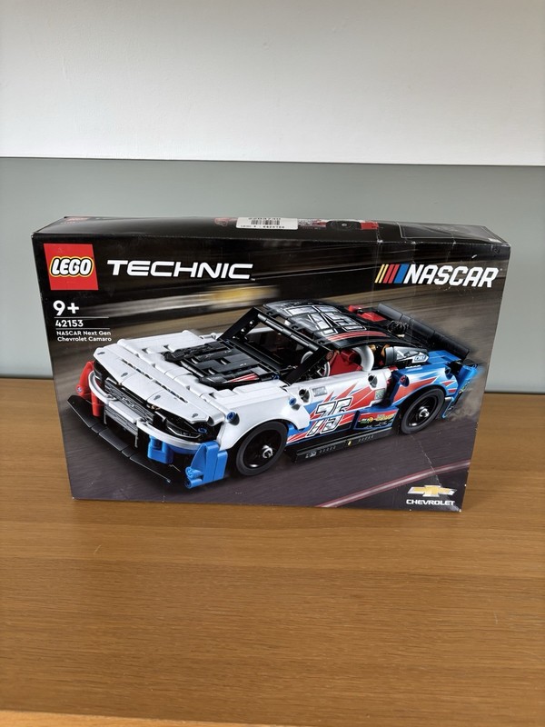 LEGO 42153 Technic NASCAR Next Gen Chevrolet Camaro UNOPENED minor wear to box