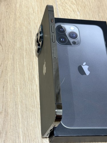 Apple iPhone 13 Pro Max Graphite 128GB With Accessories