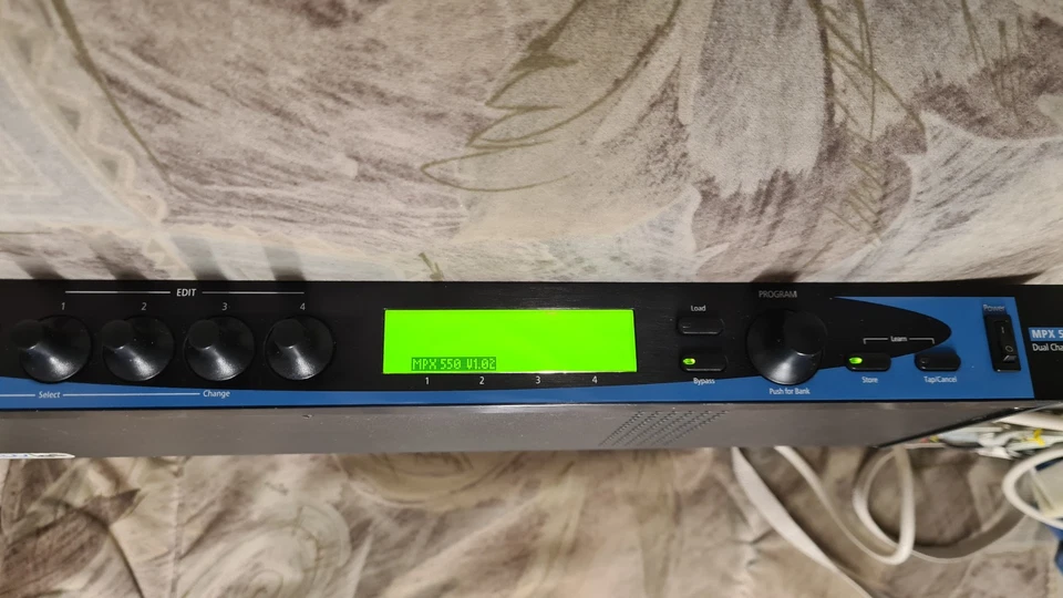 Lexicon MPX 550 24bit Dual Channel Processor Multi-Effektgerät - Excellent - Bild 2 von 4