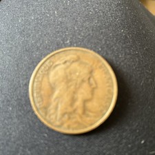 1910 5 French Centimes Coin