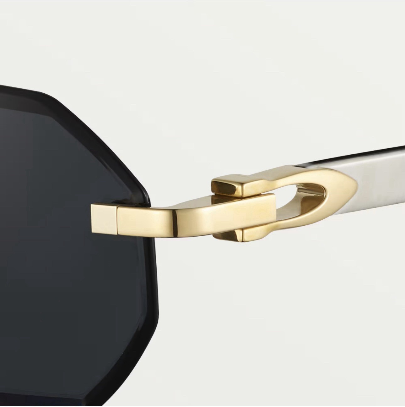 Cartier CT0439S Décor C Allongé Rimless Sunglasses Gold Horn Grey Lens image 4