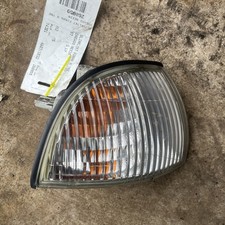 Daewoo Nexia 1997 Front Right indicator light #74301 Box #90