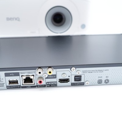 BenQ MH550 Projector Full Set 3D Ready Ceiling Mount Blu-ray