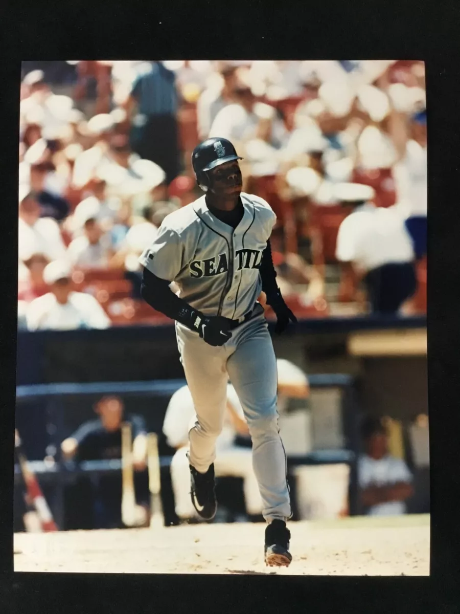 Ken Griffey Jr #24 Seattle Mariners Baseball 8x10 Color Photo III