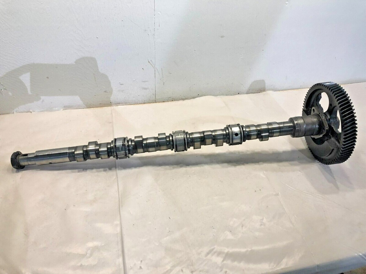 Detroit Diesel 8V92 Engine Camshaft Assembly 5121815M with Gear 