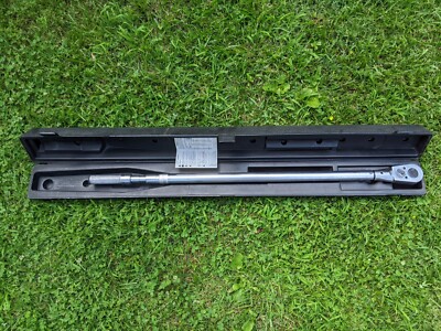 Wright Tool 6448 3/4'' Drive Micro-Adjustable Torque Wrench 100-600 Ft-Lb Torque