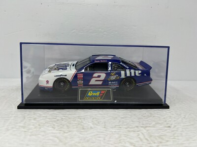 Revell Nascar #2 Rusty Wallace Miller Lite 1997 Ford Thunderbird 1